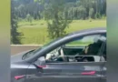 Câmera Interna da Tesla Falha em Evitar Cochilos em Alta Velocidade; Wisk Aero Enfrenta Processo