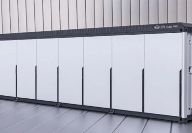 BYD Conquista Gigantesco Contrato de 11,3 GWh para o Maior Projeto Solar+Armazenamento do Mundo